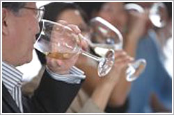 L�ENOTECA ITALIANA DOPO LA CINA SBARCA IN GIAPPONE PER LA PROMOZIONE DEL MADE IN ITALY.